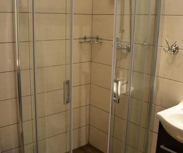 Paradise * هاجوكوفه